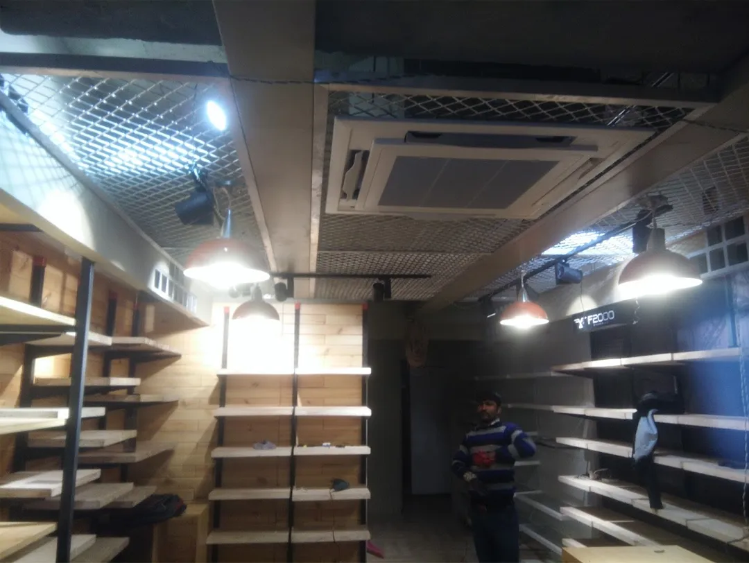 best Showroom Interior Designer